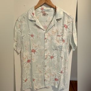 Men’s Small Faherty Camp Kona Shirt Sleeve Button Up Floral Flower Print
